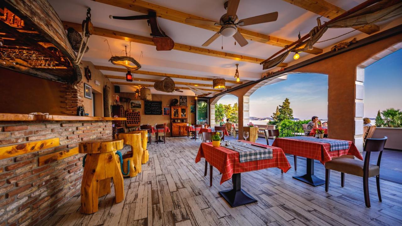 Boutique B&B Villa Carmen Mlini Buitenkant foto